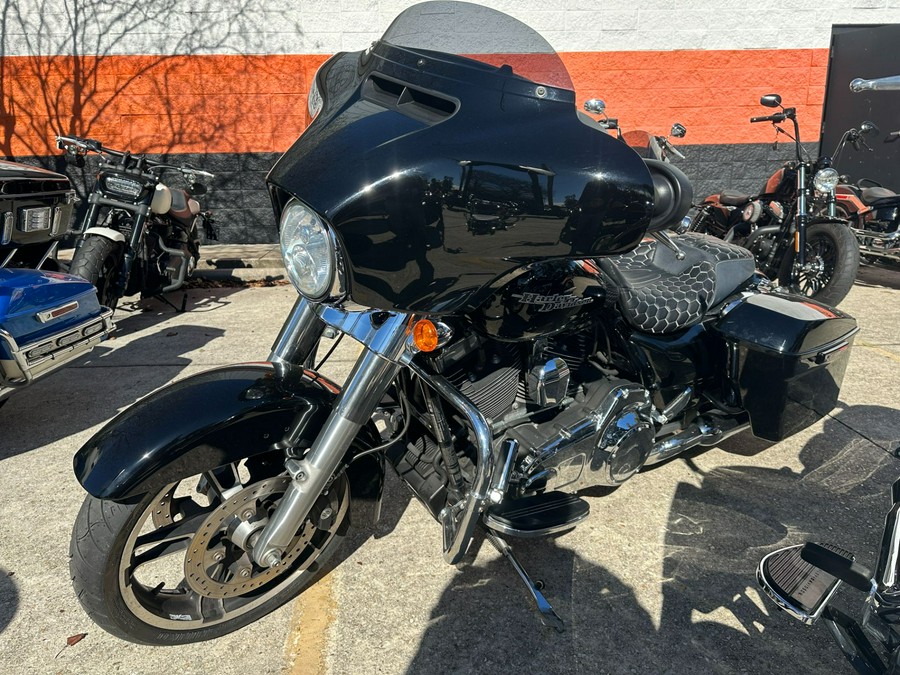 2016 Harley-Davidson Street Glide®