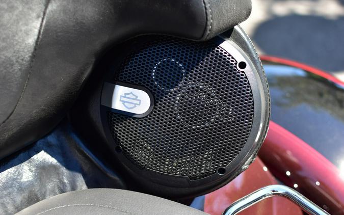 2022 Harley-Davidson Tri Glide Ultra Midnight Crimson/Vivid Black