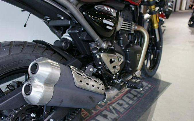 2024 Triumph Scrambler 400 X Carnival Red / Phantom Black