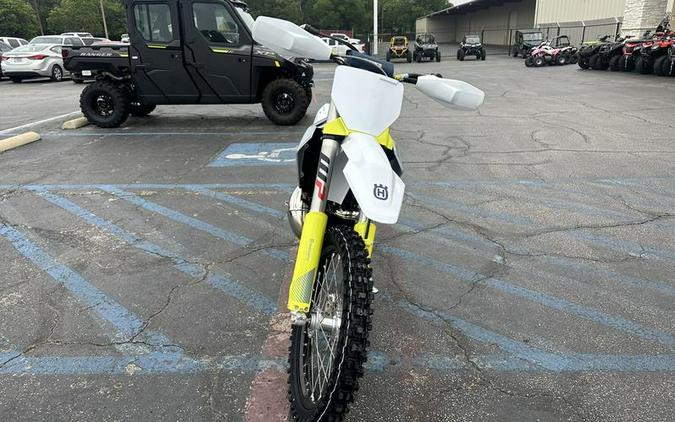 2024 Husqvarna® TX 300