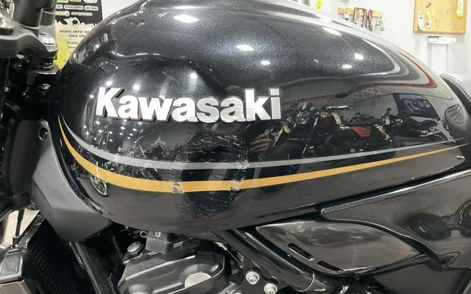 2018 Kawasaki Z900RS Metallic Spark Black