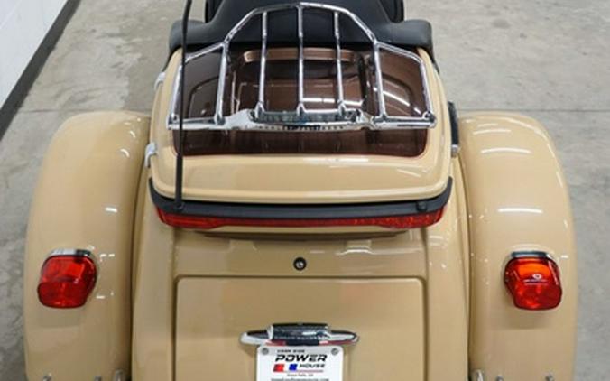 2014 Harley-Davidson Trike FLHTCUTG - Tri Glide Ultra