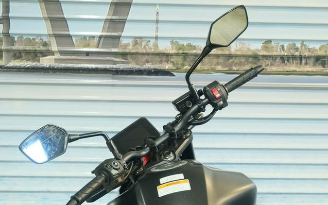 2026 Honda CB750 Hornet E-Clutch