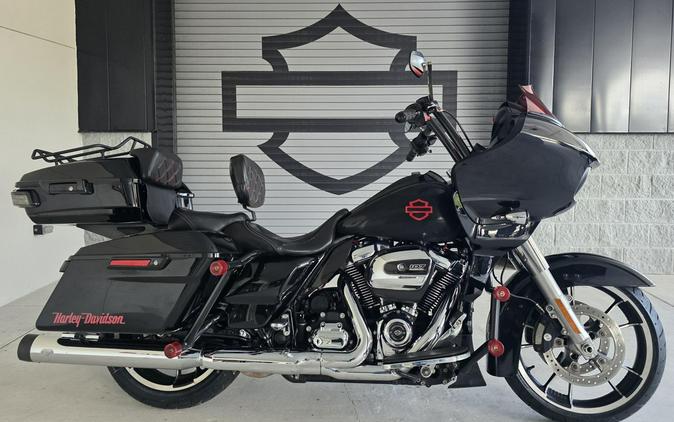 2021 Harley-Davidson® Road Glide® Vivid Black