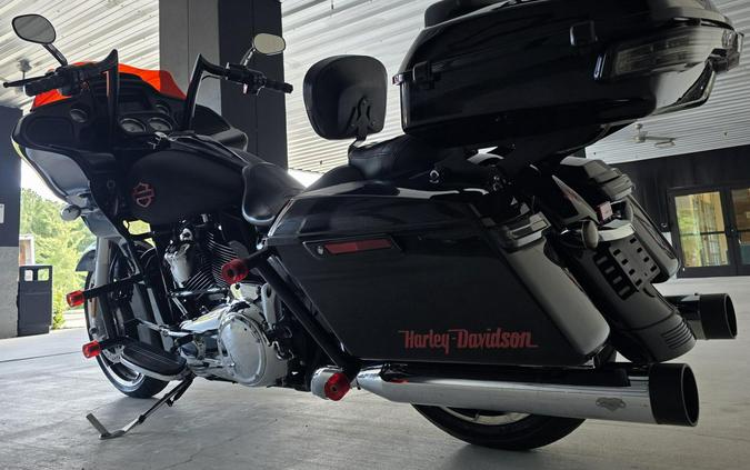 2021 Harley-Davidson® Road Glide® Vivid Black