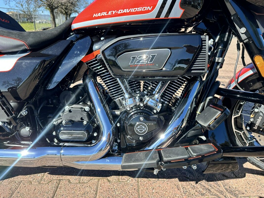 FLHXSE 2024 CVO™ Street Glide®