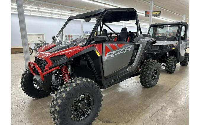 2024 Polaris Industries RZR XP 1000 ULTIMATE - INDY RED Ultimate