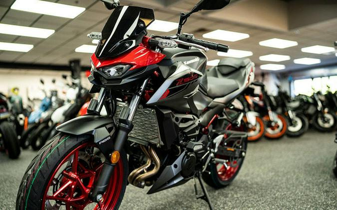 2025 Kawasaki Z500 SE ABS