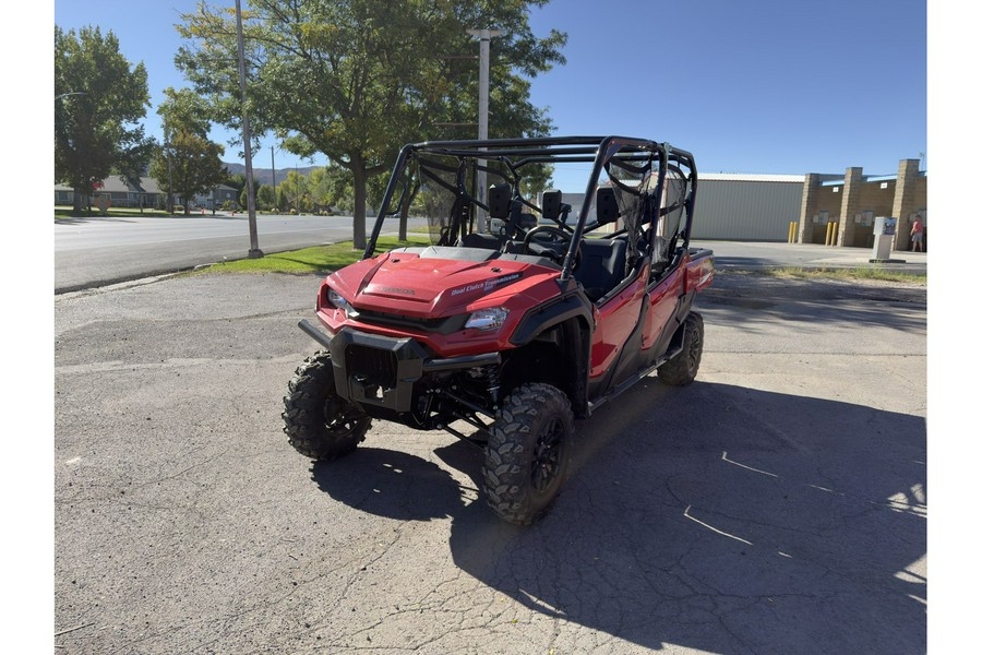 2025 Honda Pioneer 1000-6 Crew Deluxe