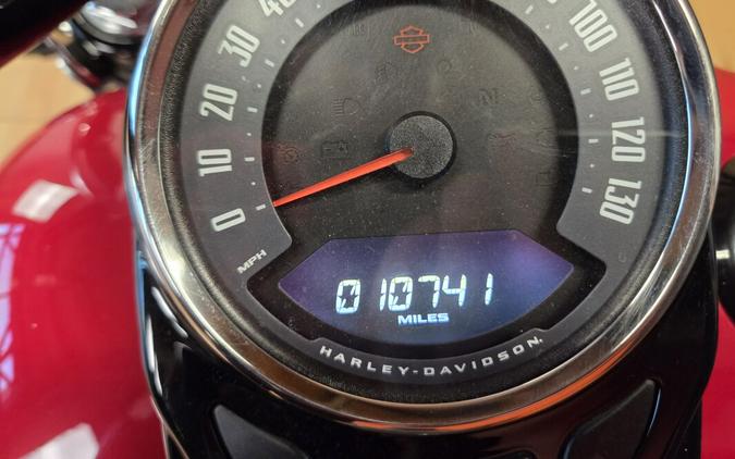 FLHCS 2022 Heritage Classic 114