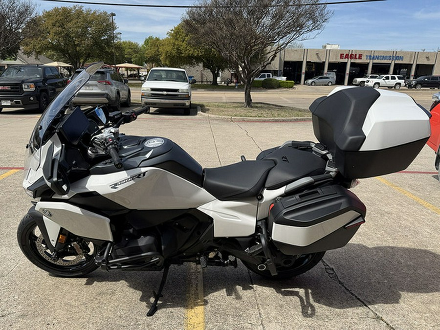 2026 BMW R 1300 RT Alpine White 3
