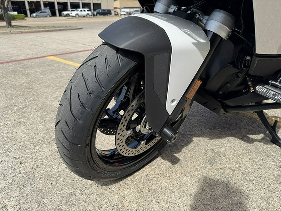 2026 BMW R 1300 RT Alpine White 3