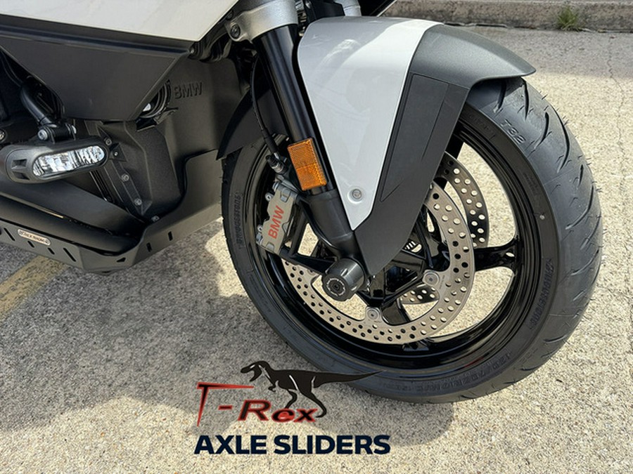 2026 BMW R 1300 RT Alpine White 3