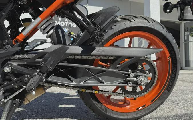2023 KTM DUKE 200