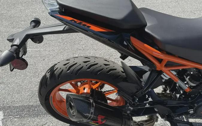 2023 KTM DUKE 200