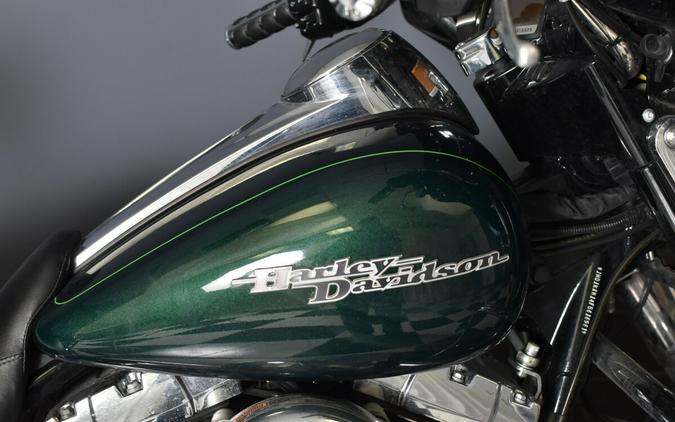 2015 Harley-Davidson Street Glide Special Deep Jade Pearl