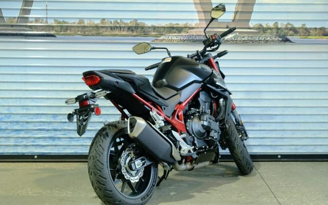 2026 Honda CB750 Hornet E-Clutch