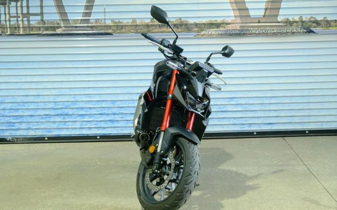 2026 Honda CB750 Hornet E-Clutch