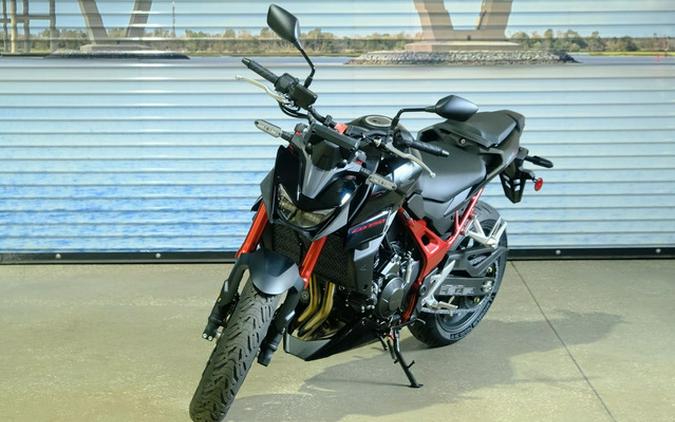 2026 Honda CB750 Hornet E-Clutch