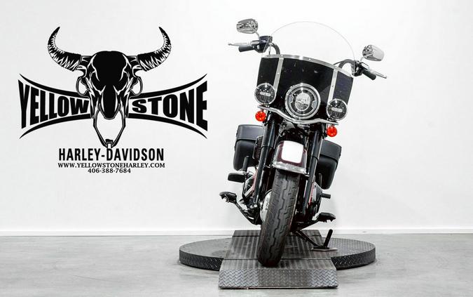 2021 Harley-Davidson® Heritage Classic 114 Midnight Crimson & Stone Washed White Pearl