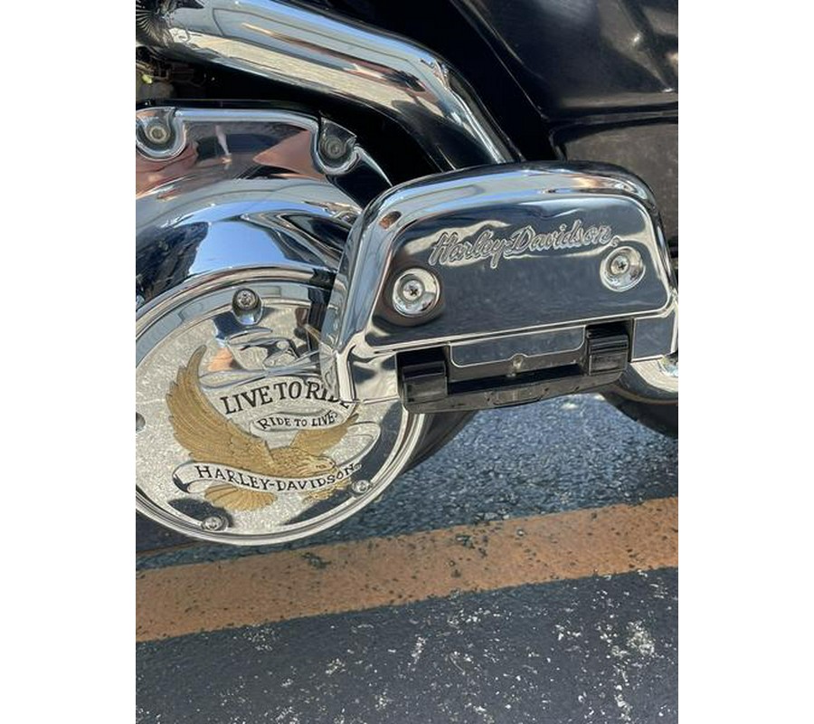 2007 Harley-Davidson® FLHTC - Electra Glide® Classic