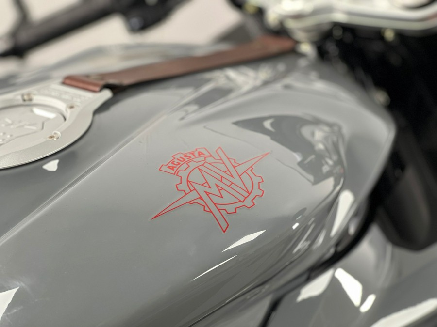 2023 MV Agusta Superveloce 800