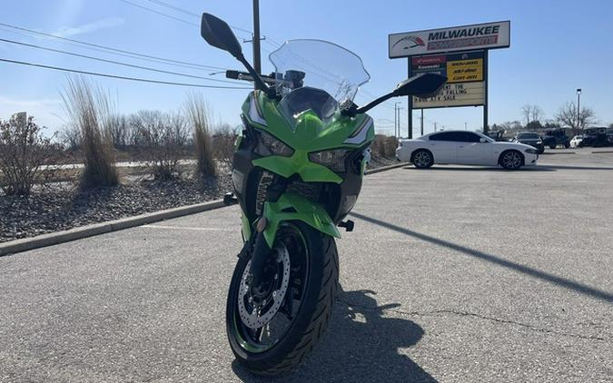 2025 Kawasaki Ninja 500 KRT Edition SE ABS
