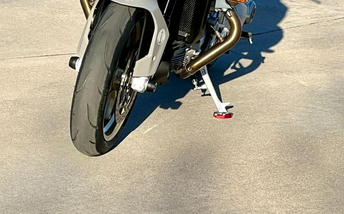 2023 Moto Guzzi V100 Mandello Aviazione Navale