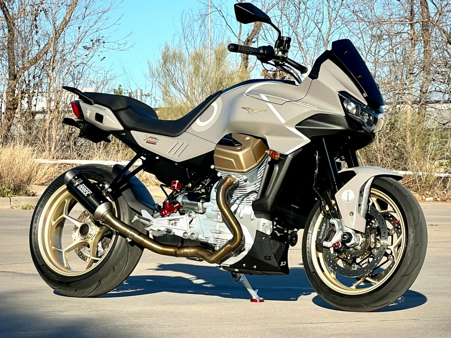2023 Moto Guzzi V100 Mandello Aviazione Navale