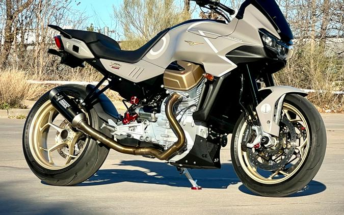 2023 Moto Guzzi V100 Mandello Aviazione Navale