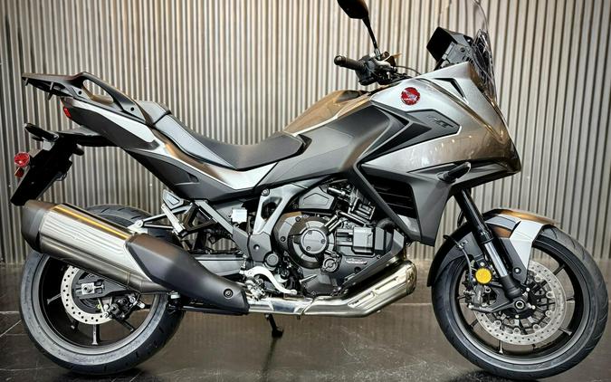 2026 Honda NT1100 DCT Gray Metallic