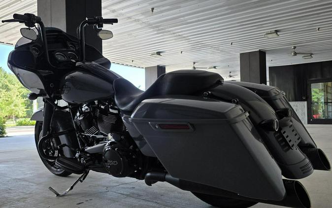 2023 Harley-Davidson® Road Glide® Special Bright Billiard Blue/Billiard Gray - Black Finish