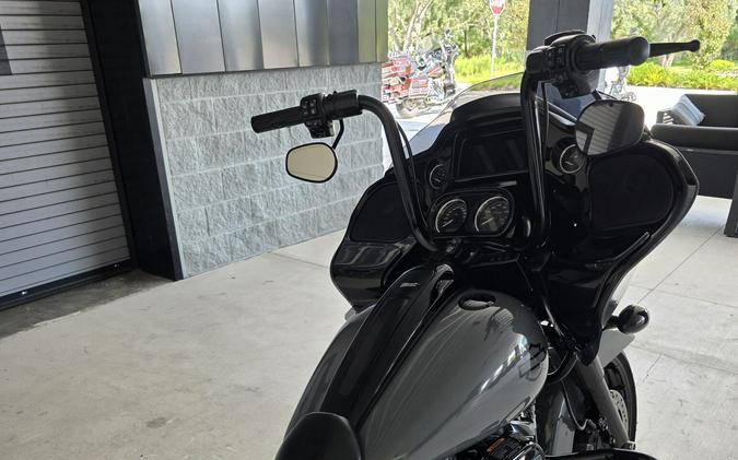 2023 Harley-Davidson® Road Glide® Special Bright Billiard Blue/Billiard Gray - Black Finish