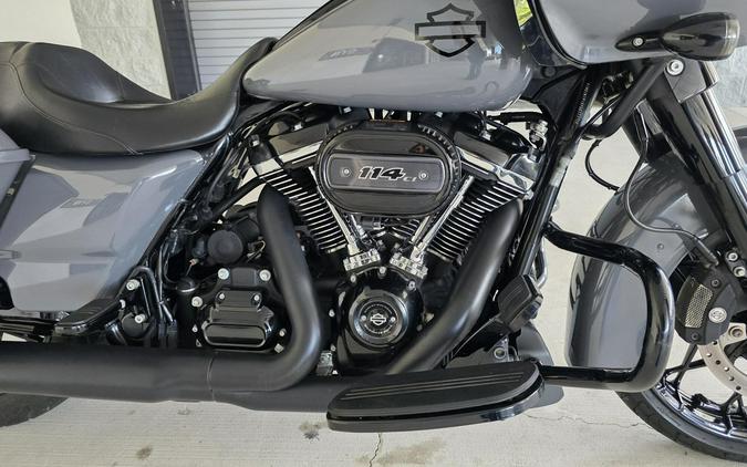 2023 Harley-Davidson® Road Glide® Special Bright Billiard Blue/Billiard Gray - Black Finish