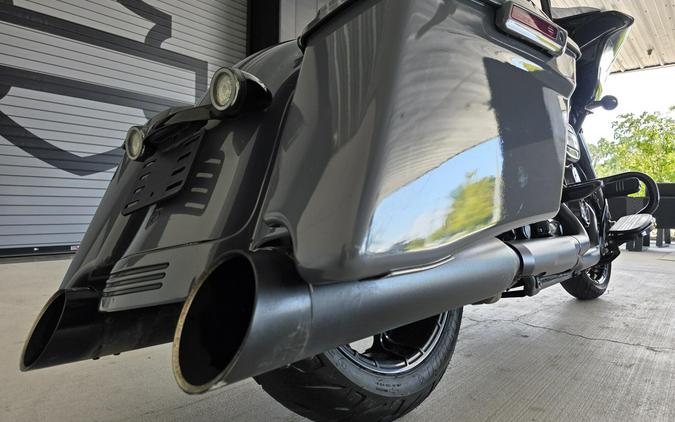 2023 Harley-Davidson® Road Glide® Special Bright Billiard Blue/Billiard Gray - Black Finish