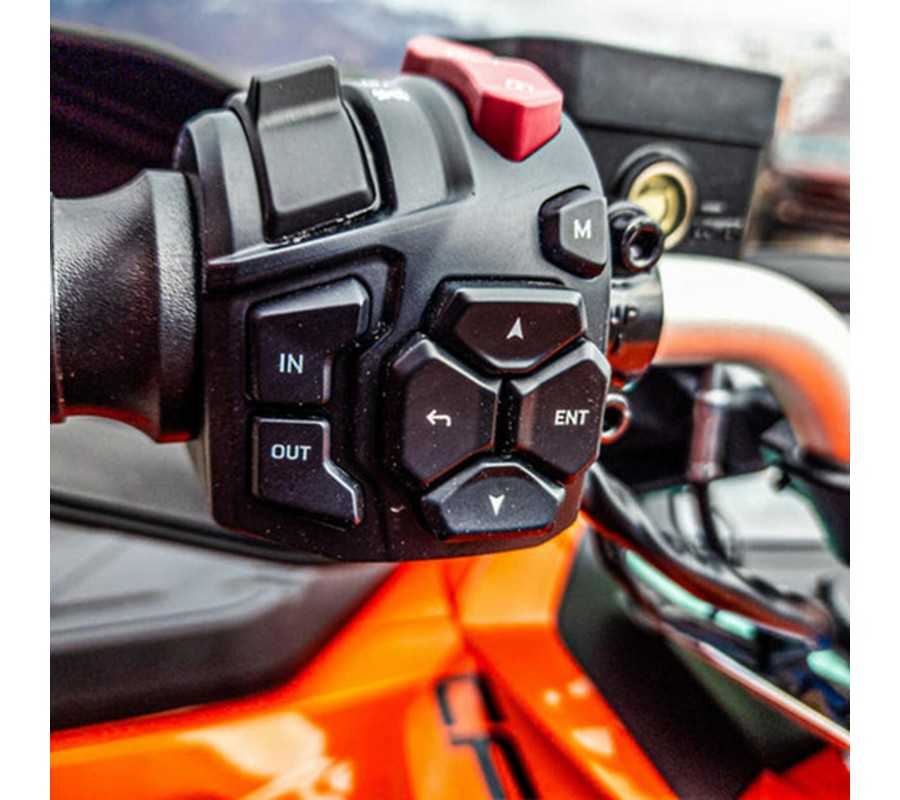 2025 CFMOTO CForce 800 Touring