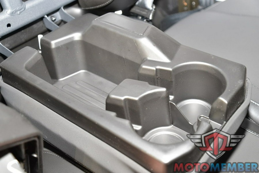 2025 Can-Am Defender MAX Lone Star HD10