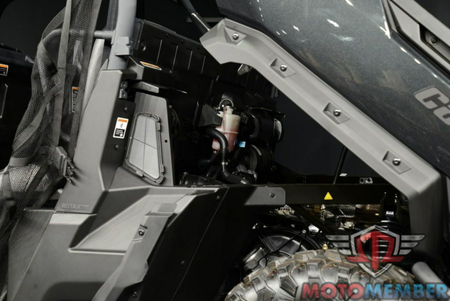 2025 Can-Am Defender MAX Lone Star HD10