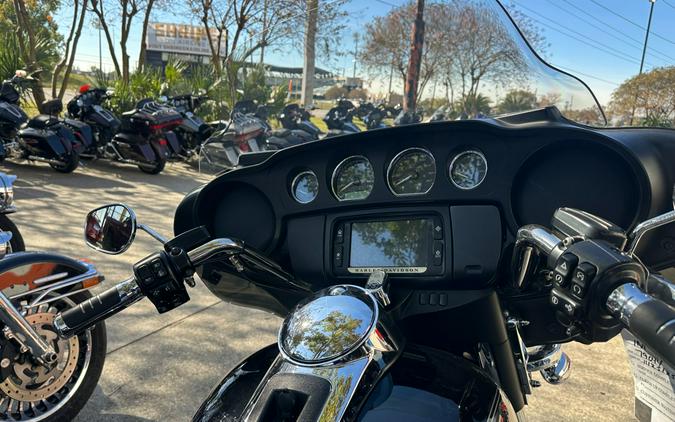 2016 Harley-Davidson Electra Glide® Ultra Classic® Low