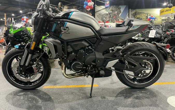 2023 CF MOTO 700CL-X SPORT