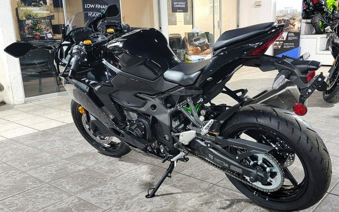 2024 Kawasaki Ninja ZX-4RR ABS