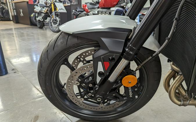 2024 Triumph Street Triple 765 R