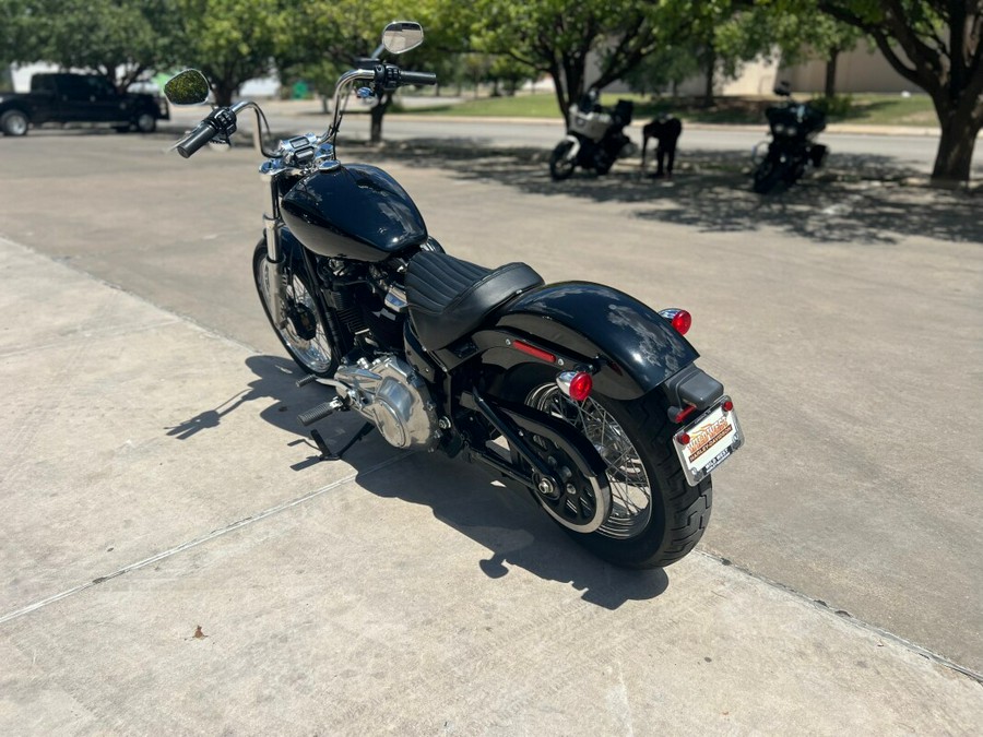 2020 Harley-Davidson® Softail Standard® Black