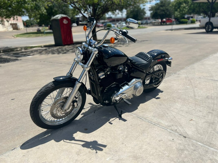 2020 Harley-Davidson® Softail Standard® Black