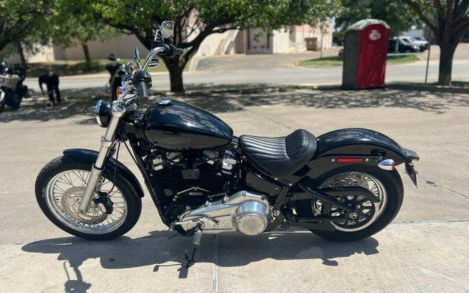 2020 Harley-Davidson® Softail Standard® Black