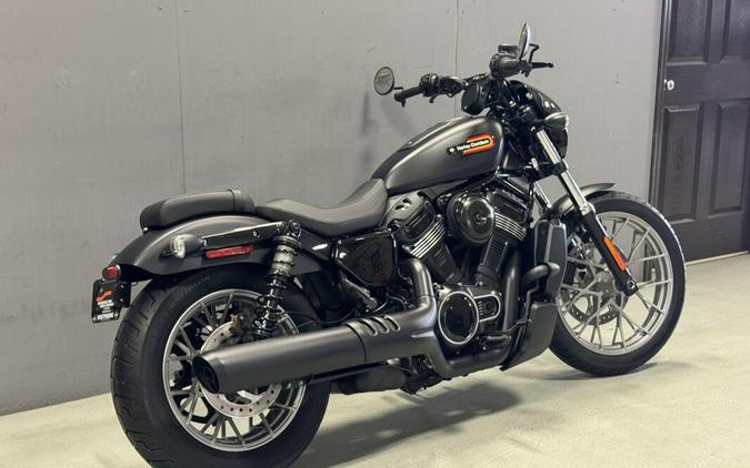 RH975S 2026 Nightster Special®