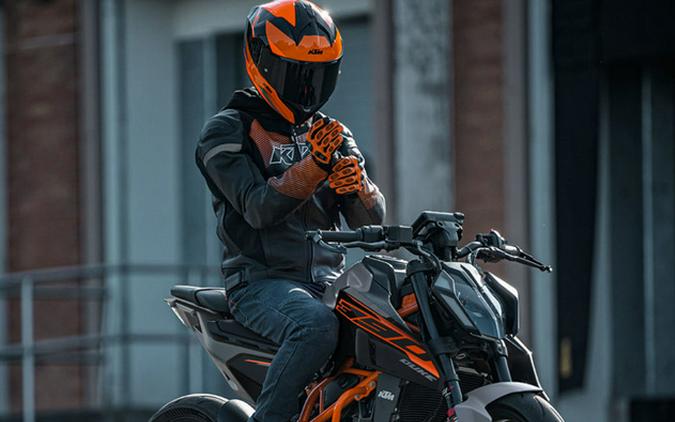 2026 KTM 390 Duke