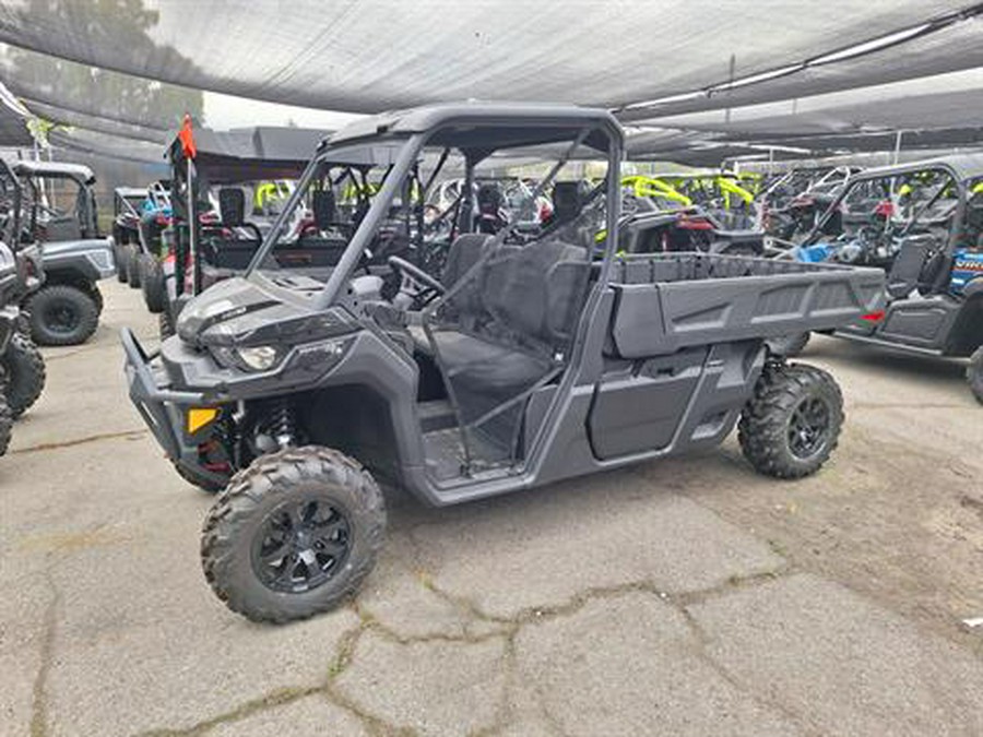 2024 Can-Am Defender Pro XT