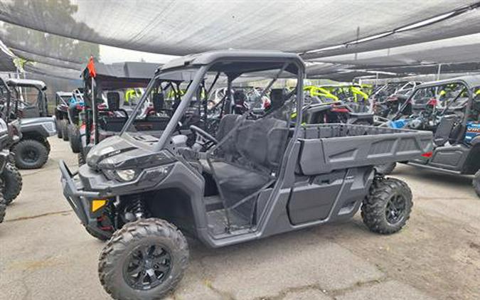 2024 Can-Am Defender Pro XT