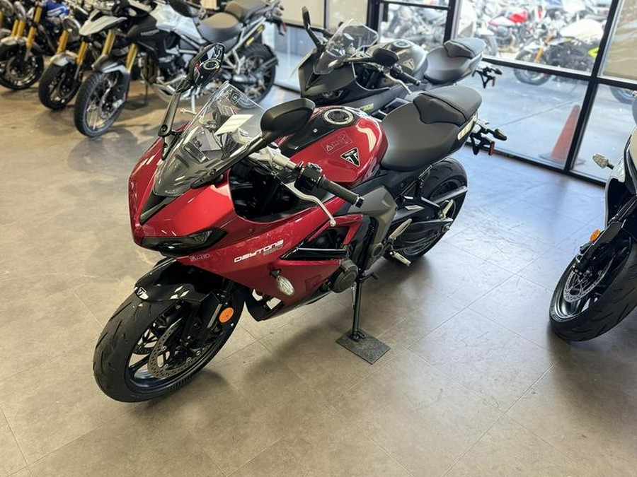 2025 Triumph Daytona 660 Carnival Red/Sapphire Black